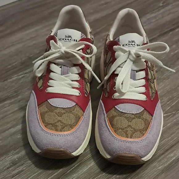 Coach Sneakers Women Size 7 New Never Worn (Nice) - Picture 3 of 16